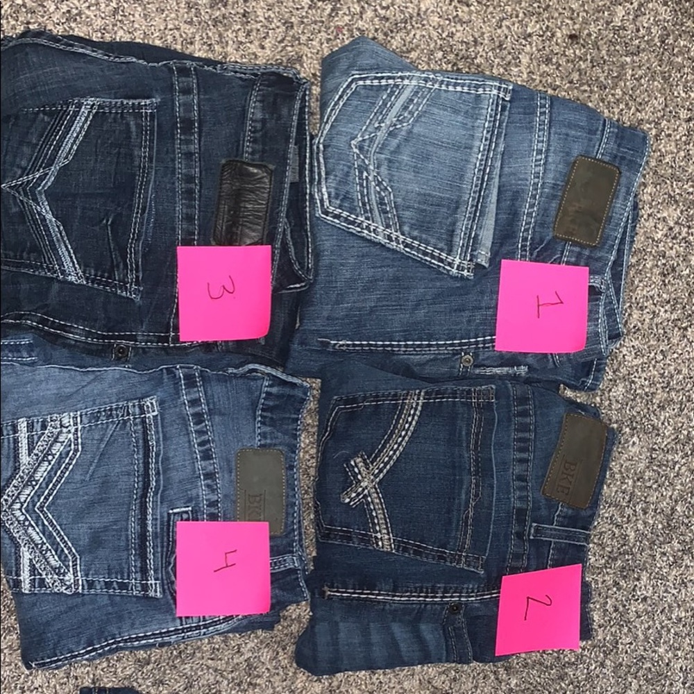 Men’s BKE buckle jeans
